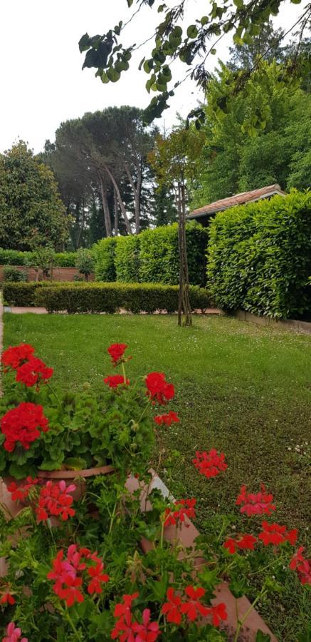 La Casa Di Gigliola Monticiano Exterior foto