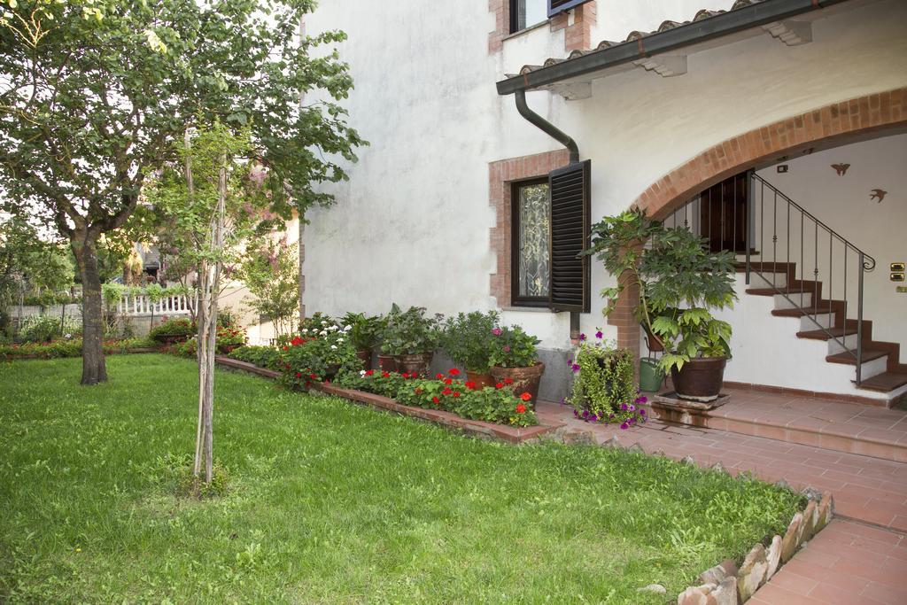 La Casa Di Gigliola Monticiano Exterior foto