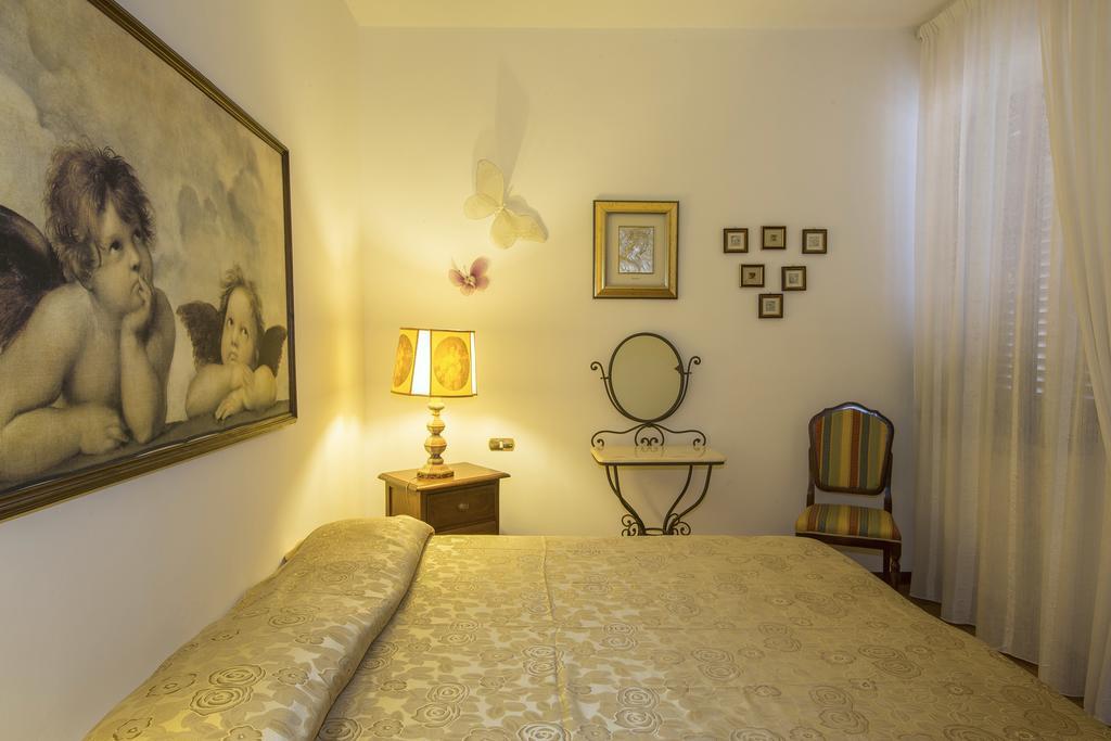 La Casa Di Gigliola Monticiano Quarto foto