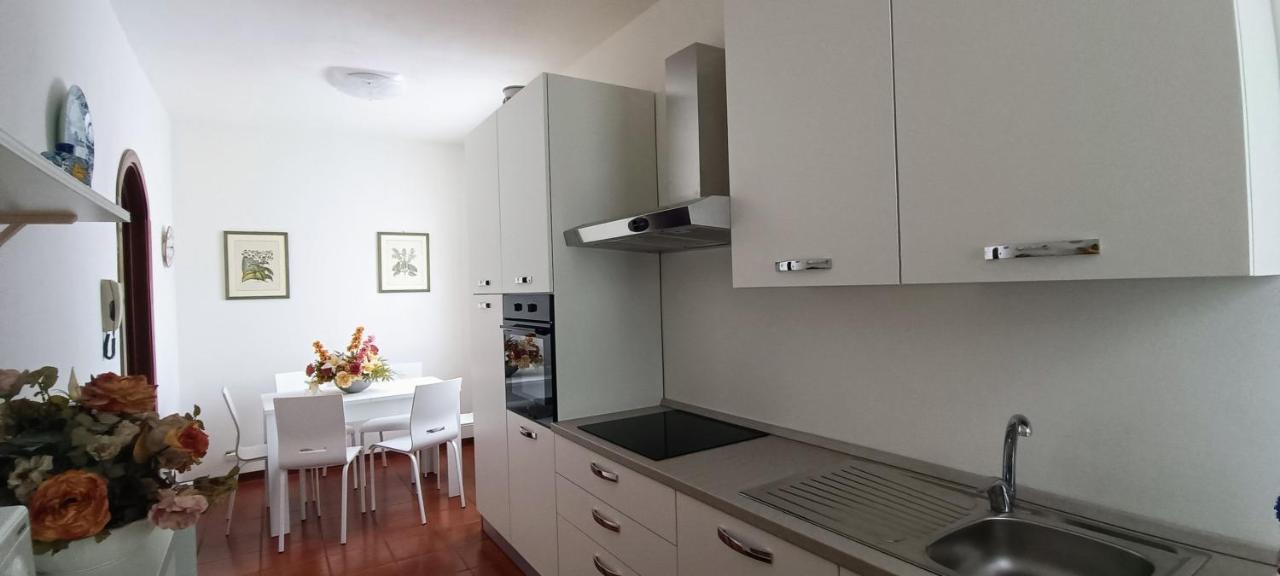 La Casa Di Gigliola Monticiano Exterior foto