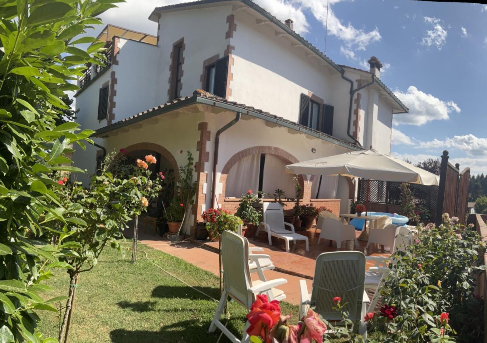 La Casa Di Gigliola Monticiano Exterior foto