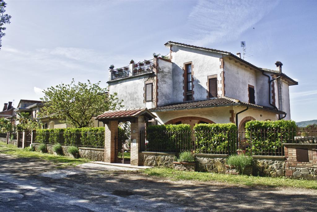 La Casa Di Gigliola Monticiano Exterior foto